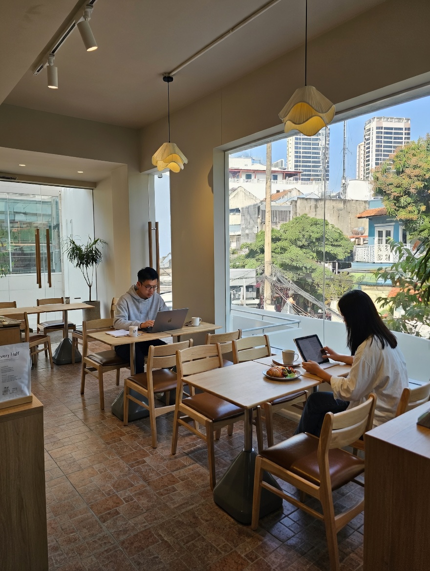 Every Half Coffee Roasters - Tống Hữu Định