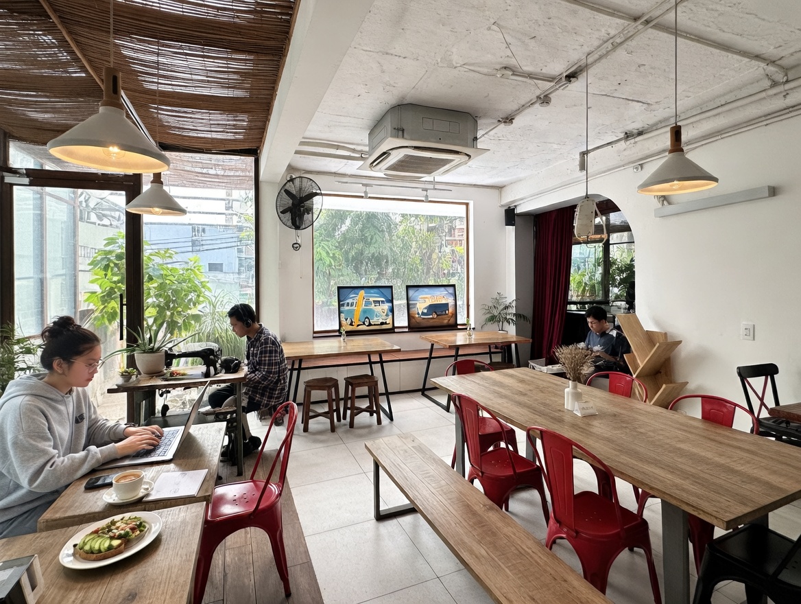 The Joi Factory (Vegetarian Café Restaurant)
