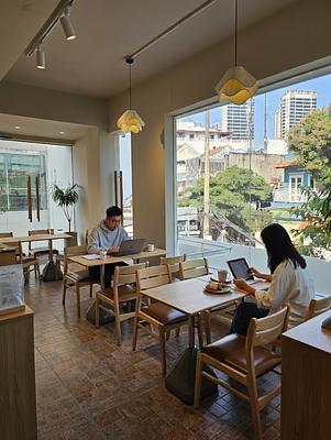 Every Half Coffee Roasters - Tống Hữu Định