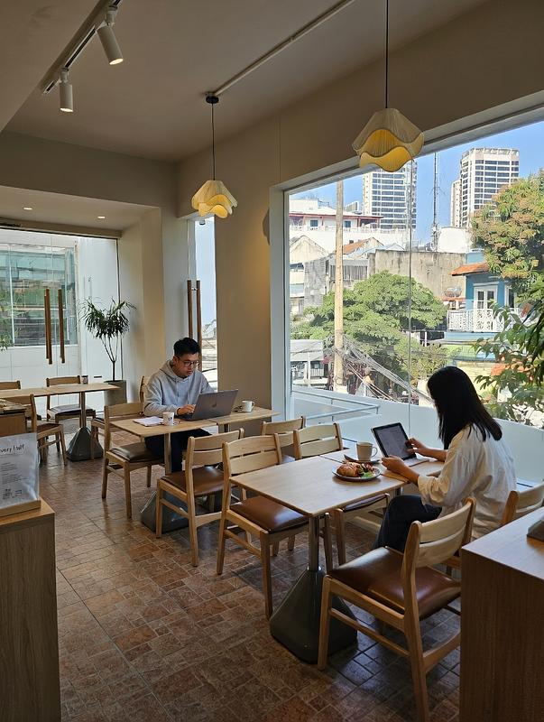 Every Half Coffee Roasters - Tống Hữu Định